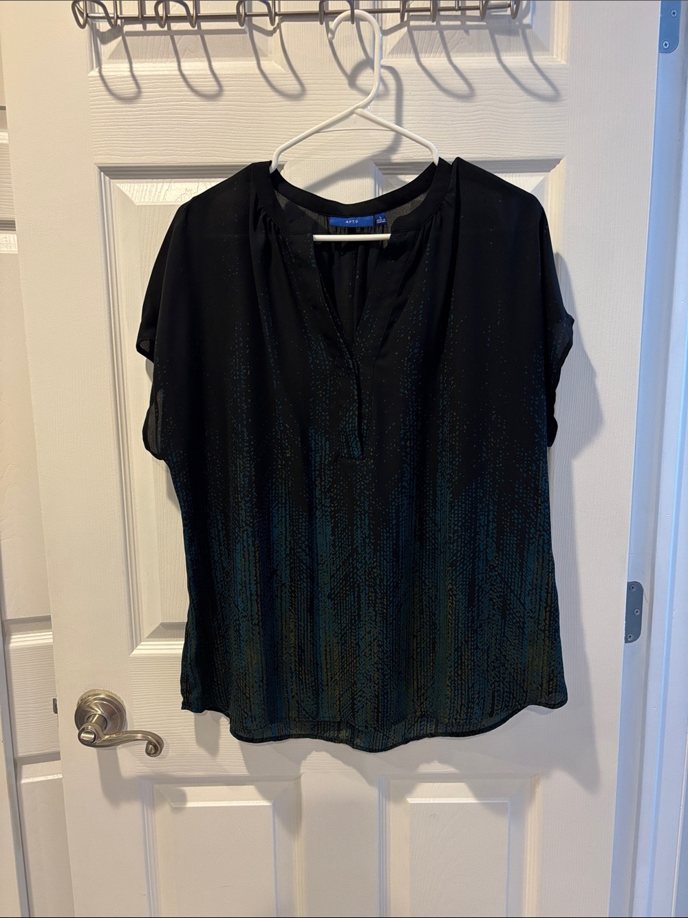 Apt. 9 Black to Teal Ombre Cap-Sleeve Blouse